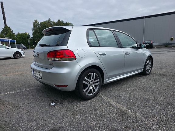 Volkswagen Golf VI 4 of 12