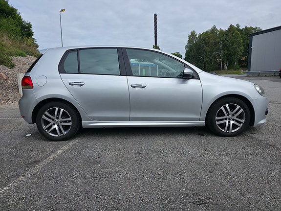 Volkswagen Golf VI 5 of 12