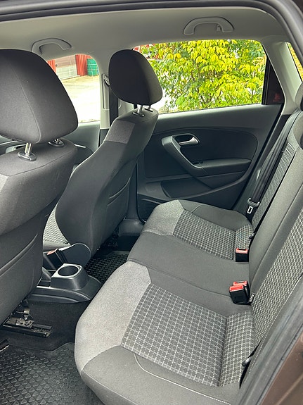 Volkswagen Polo 5 of 9