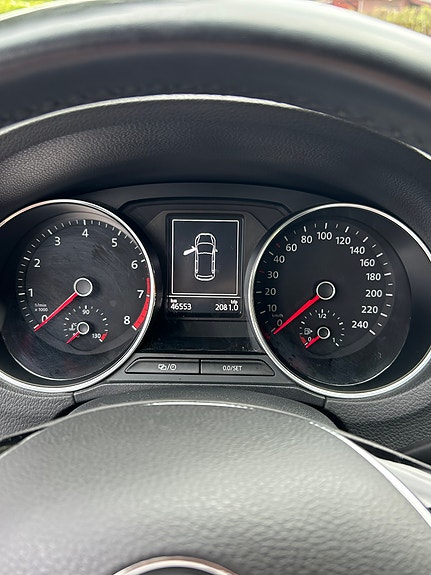 Volkswagen Polo 4 of 9