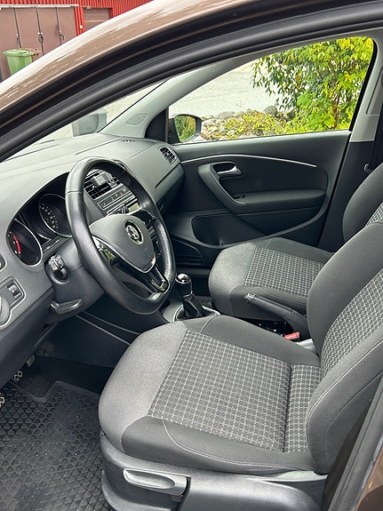 Volkswagen Polo 3 of 9