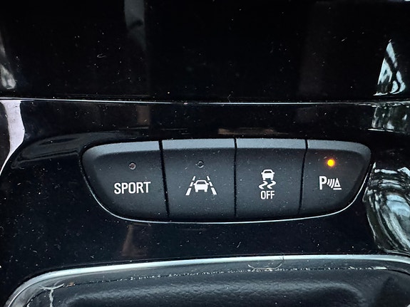 Opel Astra 11 of 12