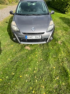 Renault Clio 2 of 4