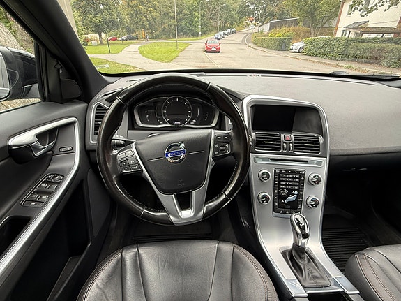 Volvo XC60 9 of 10