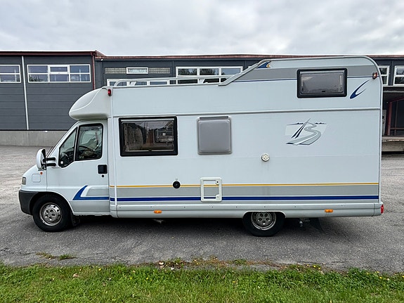Bürstner Harmony T 607 2.8 JTD Stora Garaget 5 of 18