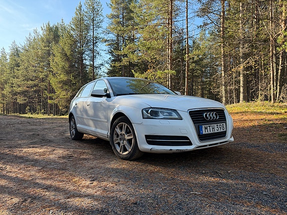 Audi A3 2 of 12