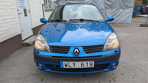 Renault Clio 3 of 11
