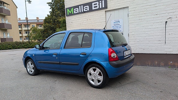Renault Clio 6 of 11