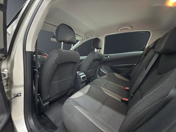 Peugeot 308 9 of 14
