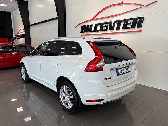 Volvo XC60 5 of 15