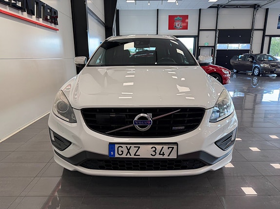 Volvo XC60 4 of 15