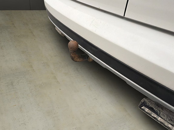 Volkswagen Caddy Alltrack 10 of 28