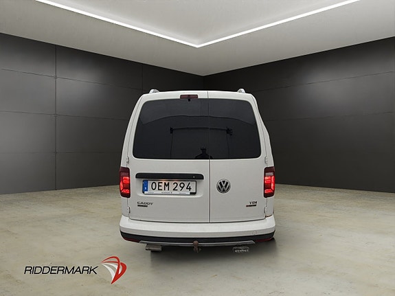 Volkswagen Caddy Alltrack 8 of 28