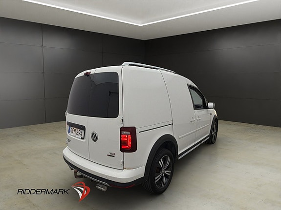 Volkswagen Caddy Alltrack 9 of 28