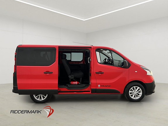 Renault Trafic 11 of 30