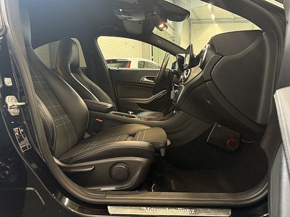 Mercedes-Benz CLA220 d 9 of 24