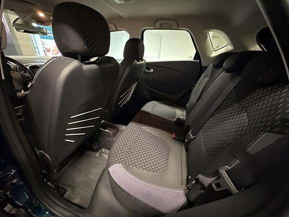 Renault Captur 16 of 16