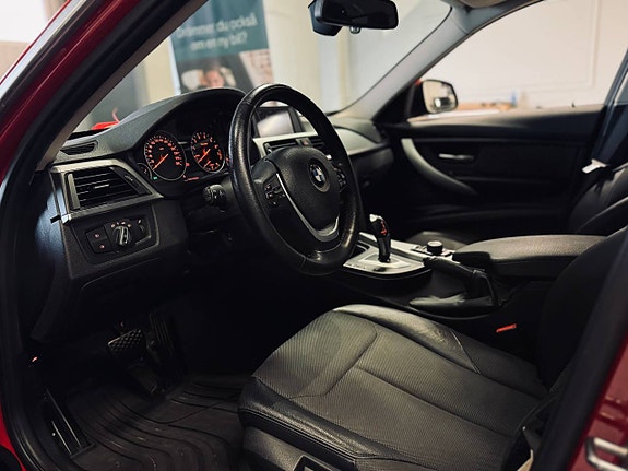 BMW F31 328 Automat X-Drive Sportline Nyreg A-Traktor! 7 of 10