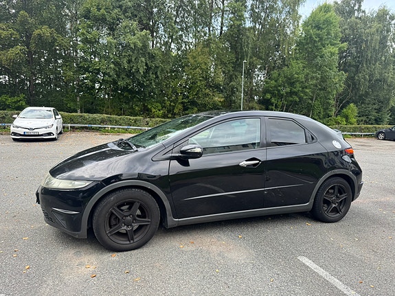 Honda Civic 2 of 6