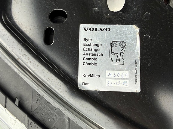 Volvo V70 10 of 28