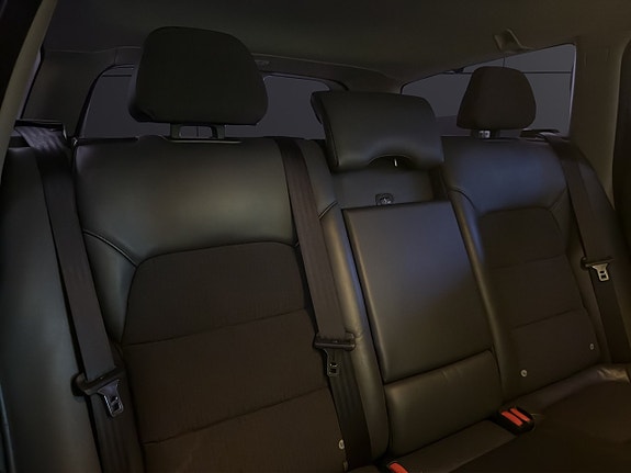 Volvo V70 14 of 28