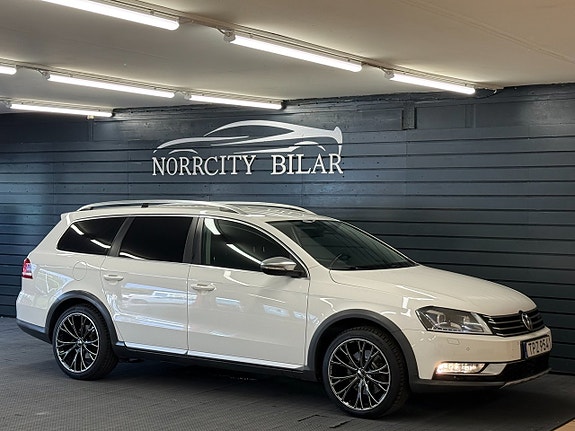 Volkswagen Passat Alltrack 6 of 14