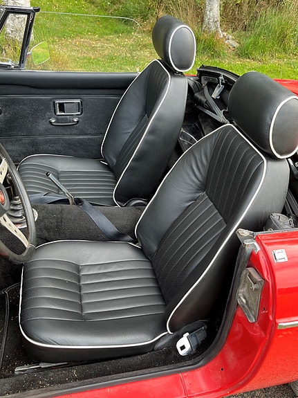 MG MGB 5 of 6