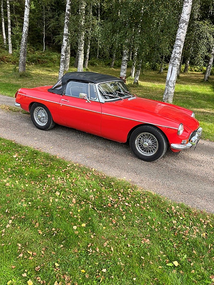 MG MGB 3 of 6
