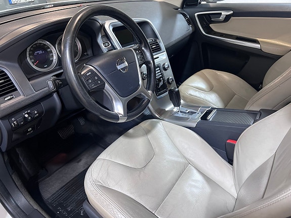 Volvo XC60 20 of 27