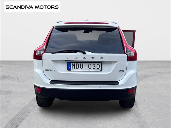 Volvo XC60 7 of 27