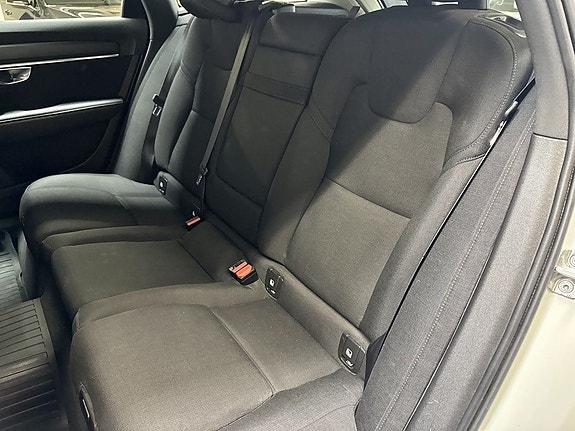 Volvo V90 12 of 17