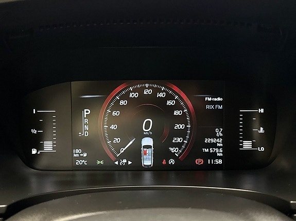 Volvo V90 15 of 17