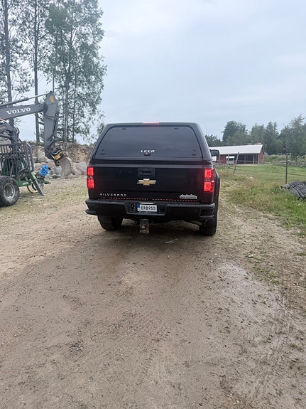 Chevrolet Silverado 1500 5 of 5