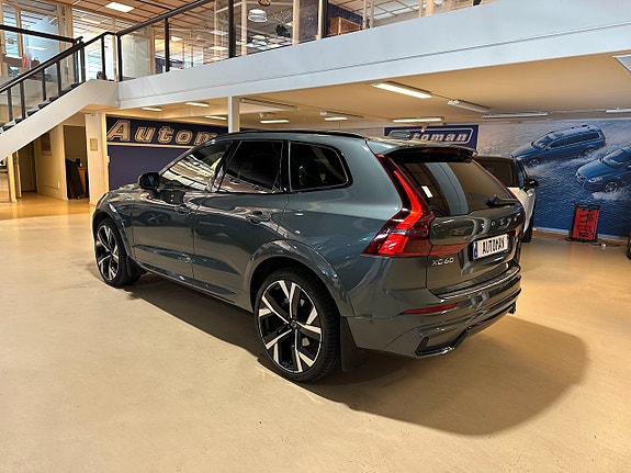Volvo XC60 8 of 19