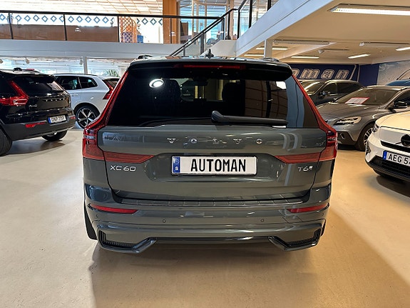 Volvo XC60 9 of 19