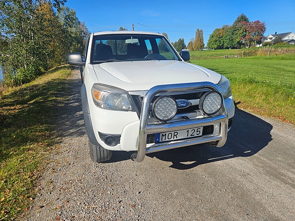 Ford Ranger 3 of 9