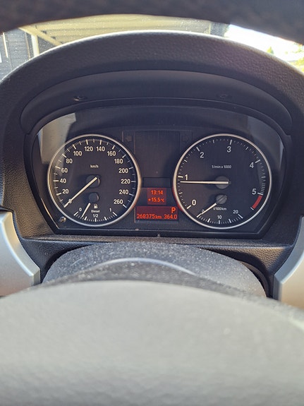 BMW 320d 10 of 11