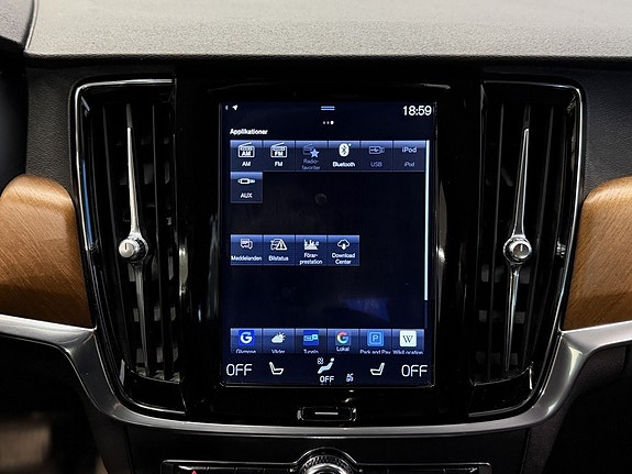 Volvo S90 25 of 26