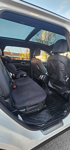 Kia Sorento 8 of 9