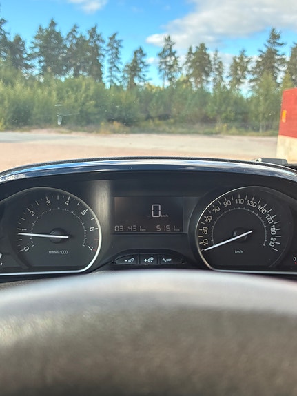 Peugeot 2008 6 of 7