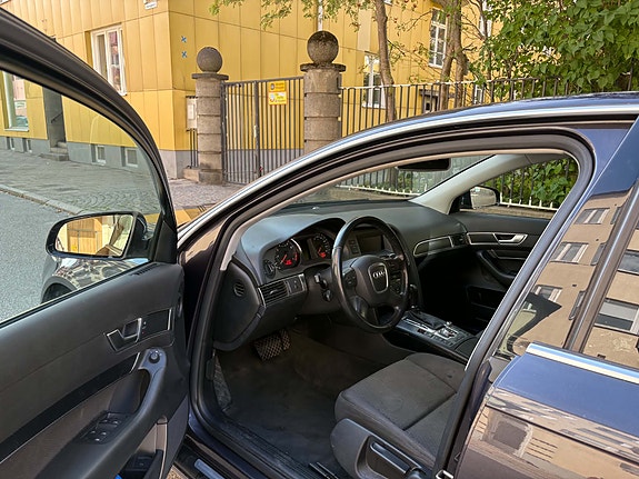 Audi A6 5 of 9