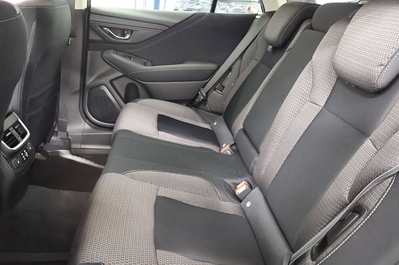 Subaru Outback 10 of 14
