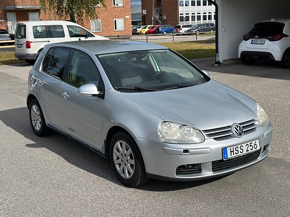 A-traktor VW Golf 1.6 Nybesiktad Epa 6 of 12