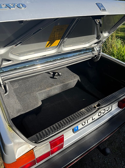 Volvo 740 7 of 7