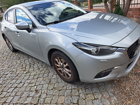Mazda 3 2 of 2