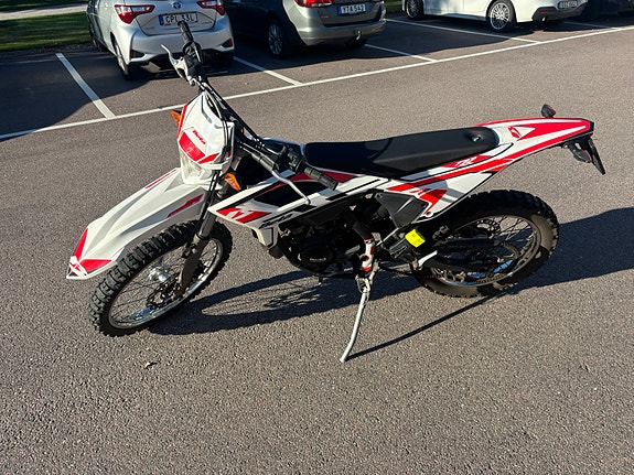 Beta RR 50 Enduro 3 of 5