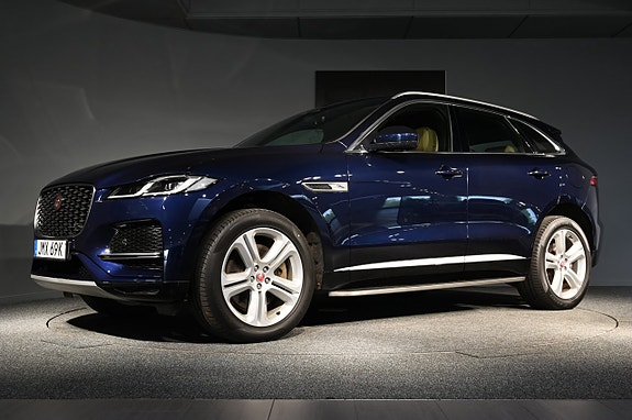 Jaguar F-PACE 2 of 28