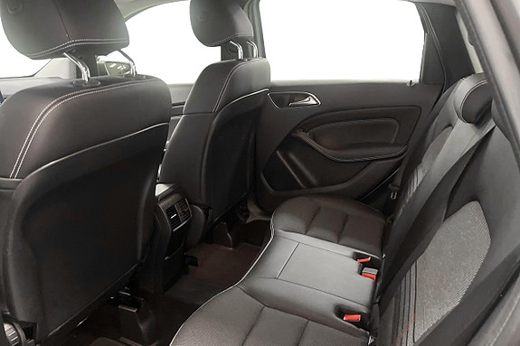 Mercedes-Benz B200 d 8 of 13