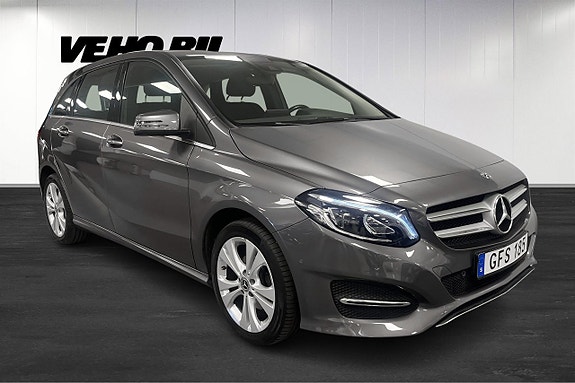 Mercedes-Benz B200 d 2 of 13