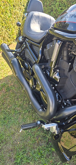 Harley-Davidson VRSCDX Night Rod Special 8 of 11